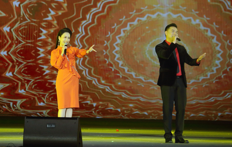 /QJ_007205829959.jpg 064A1715.JPG