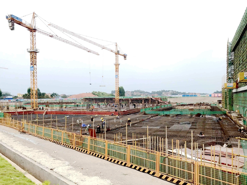 /QJ_812191995497.jpg 建设施工现场.jpg