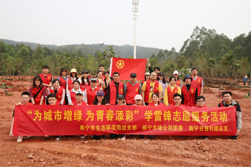 /QJ_793970734270.jpg 活动合影(拍摄:焦洋).jpg