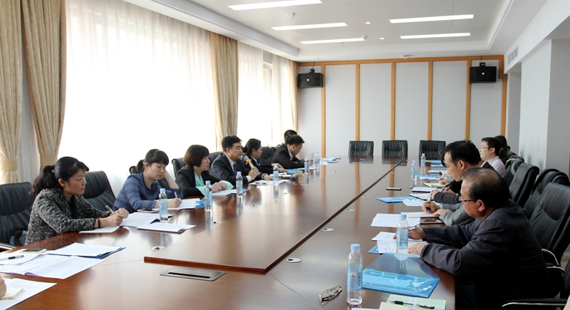 /QJ_282973707893.jpg 分组讨论现场_副本.jpg