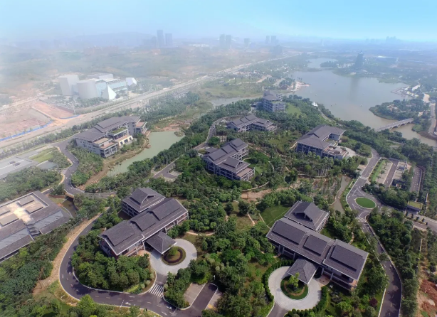 /QJ_931201521013.png 五象山庄.png