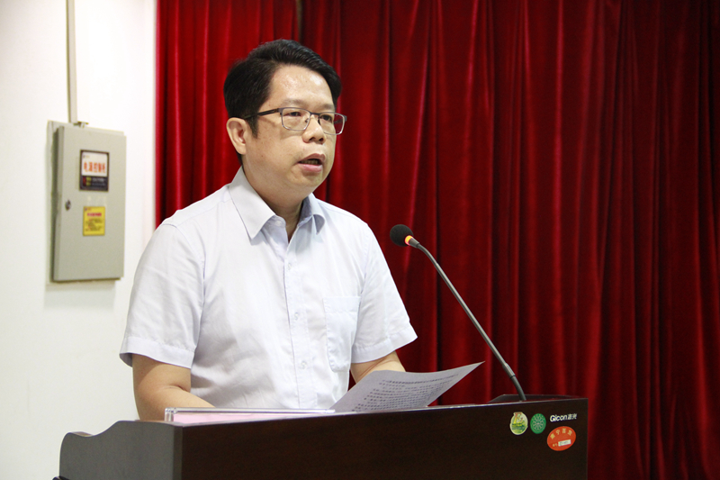 /QJ_365691295718.jpg 刘文电宣读倡议书.JPG