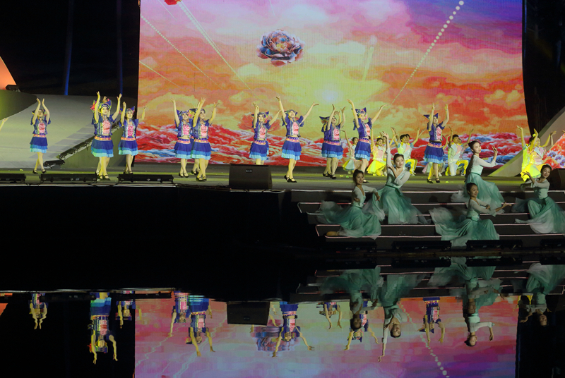 /QJ_007222800523.jpg 064A2197.JPG