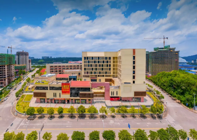 /QJ_039433230874.png C7(中国)•蟠龙西邻家广场.png